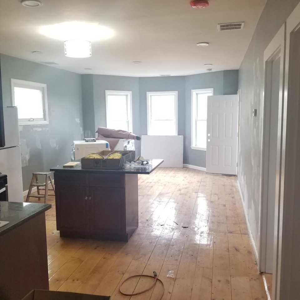 69 Catharine Street - Photo 3 of 10