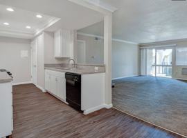 featured image of 9440 Clover Ave