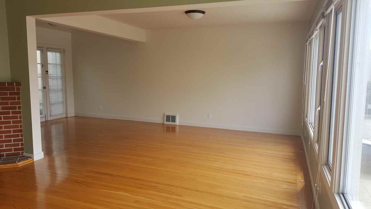 83 Lupine Ave - Photo 2 of 12