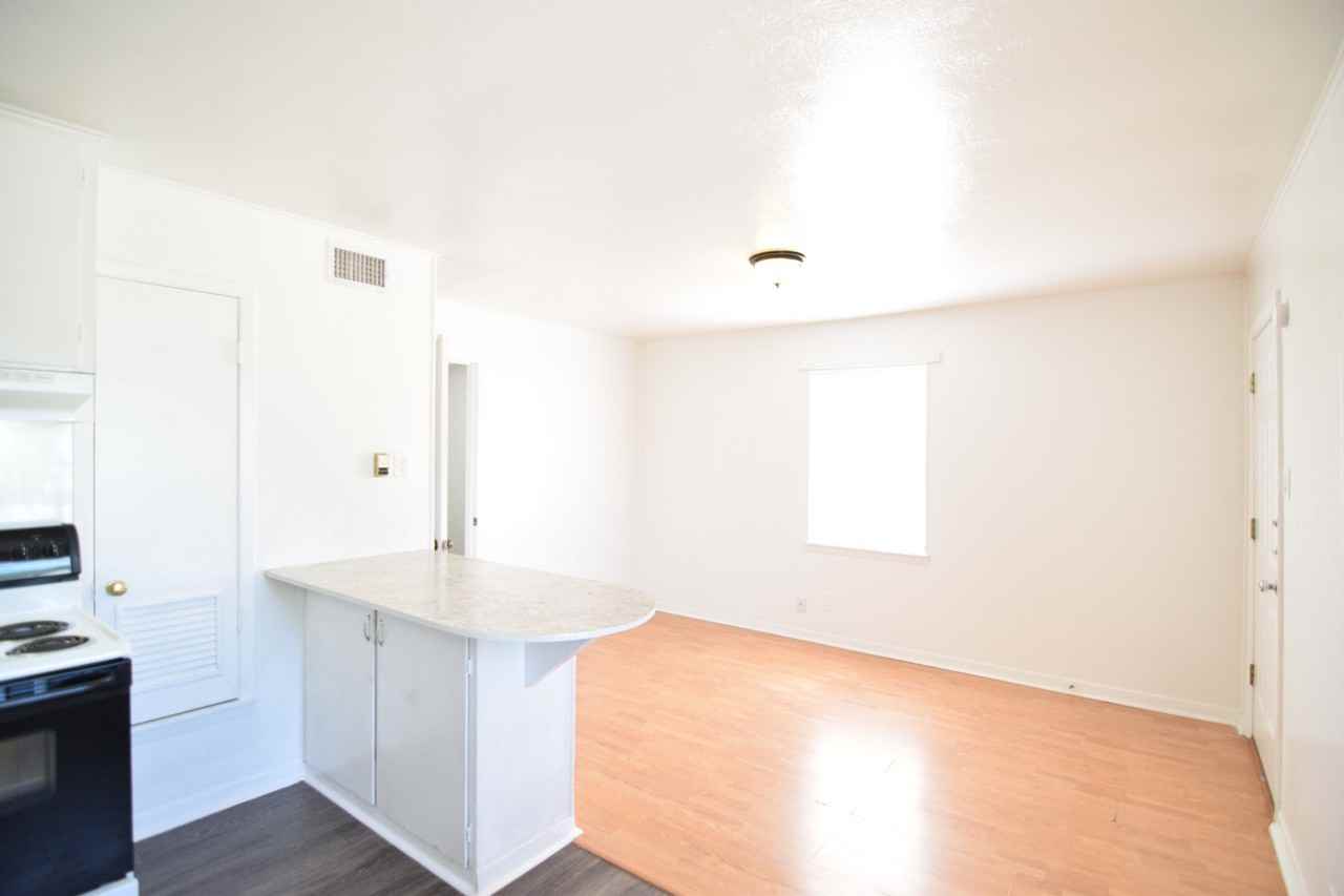 2202 Poage Ave - Photo 7 of 14