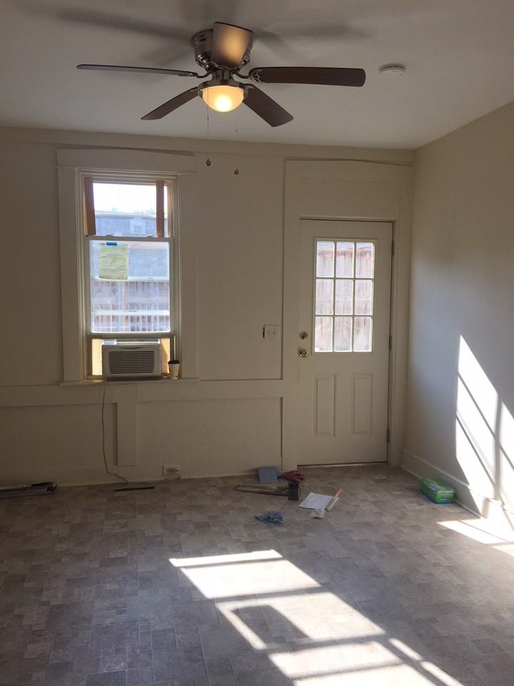 25 Lee Ave - Photo 2 of 11