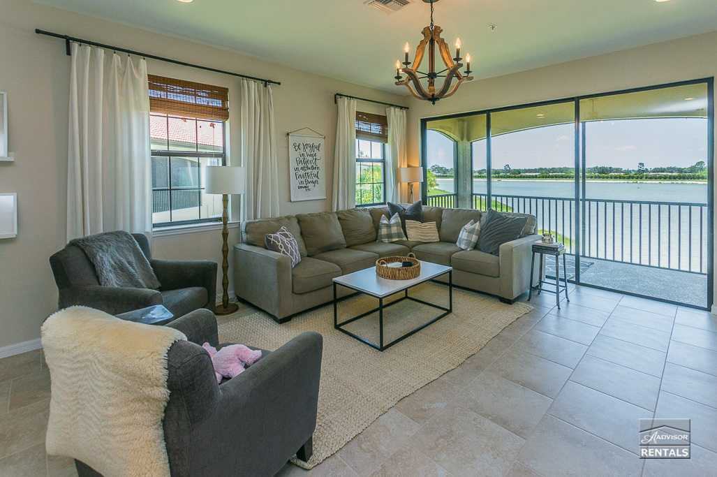 11321 Monte Carlo Boulevard - Photo 2 of 8