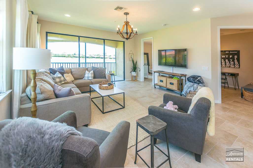 11321 Monte Carlo Boulevard - Photo 3 of 8