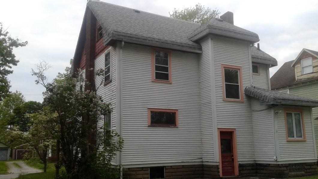 127 Sayers Ave - Photo 2 of 14