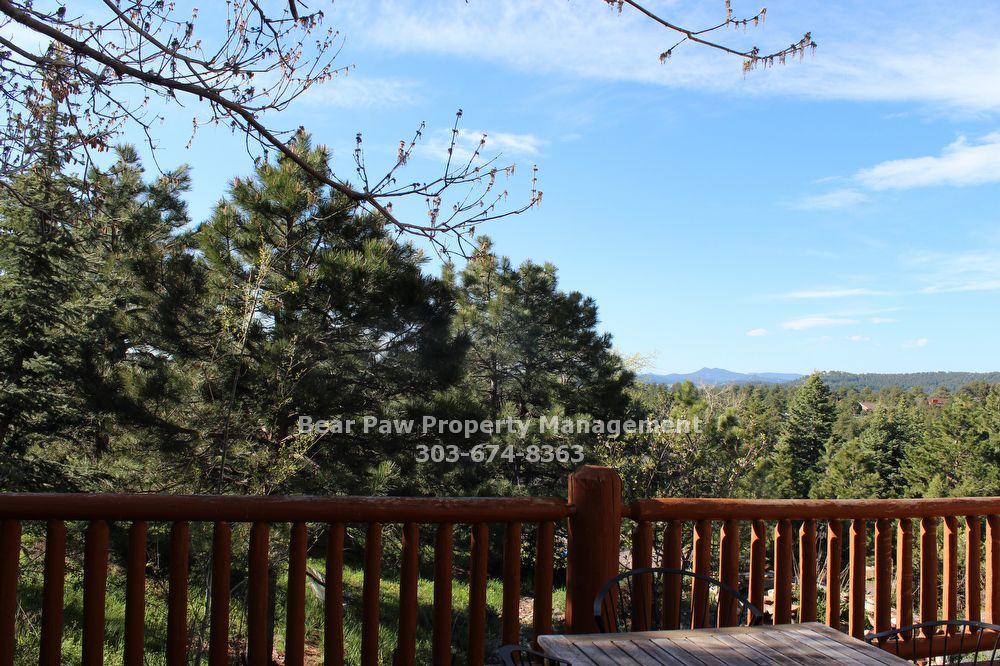 21946 Panorama Dr - Photo 2 of 30