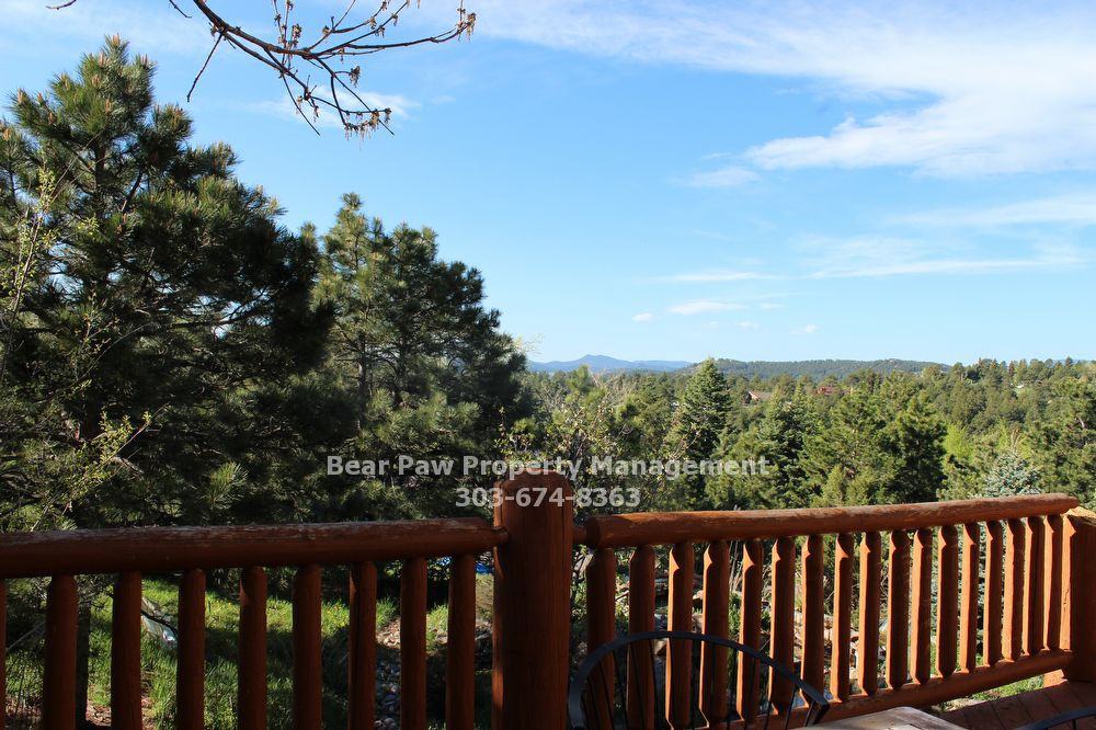 21946 Panorama Dr - Photo 3 of 30