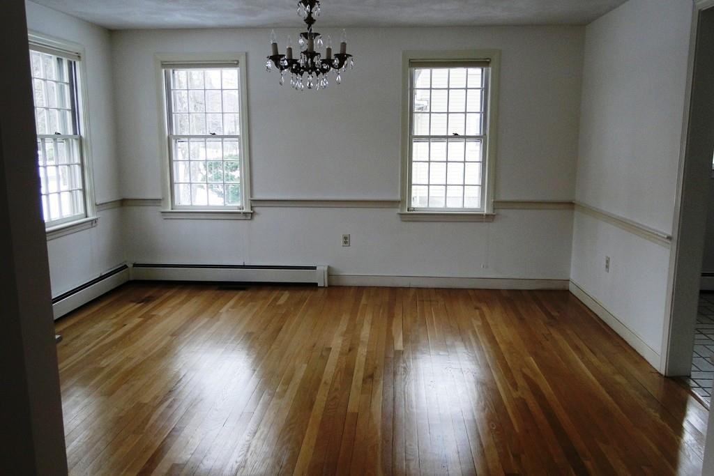 28 Croton St #1 - Photo 3 of 12