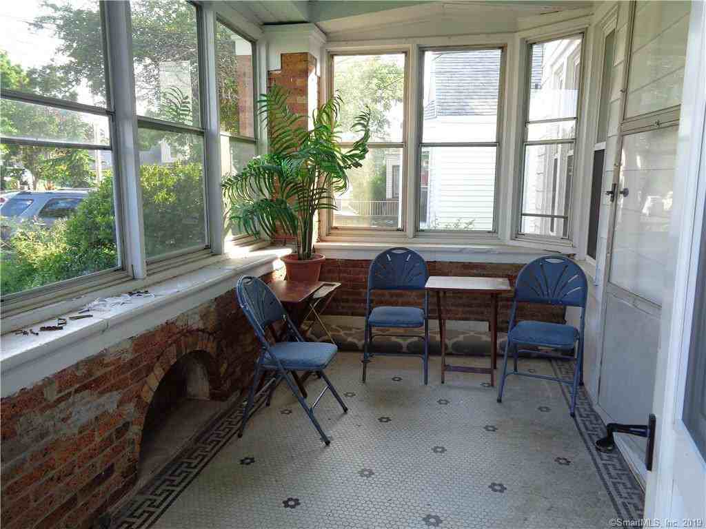 78 Cove St #1 - Photo 3 of 20