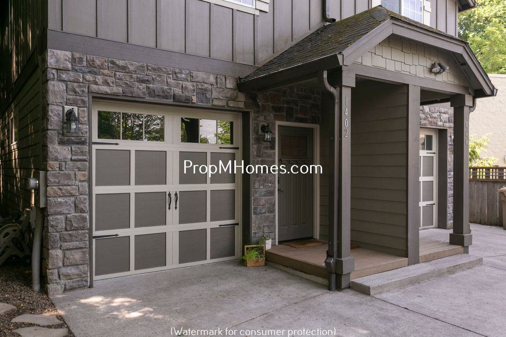 1402 Parrish St - Photo 3 of 33
