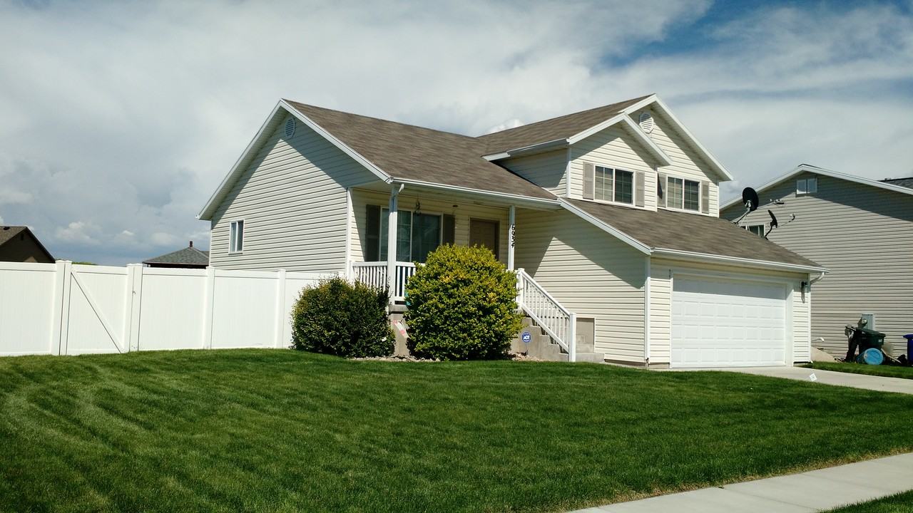 6954 West Rooster Tail Road - Photo 3 of 35