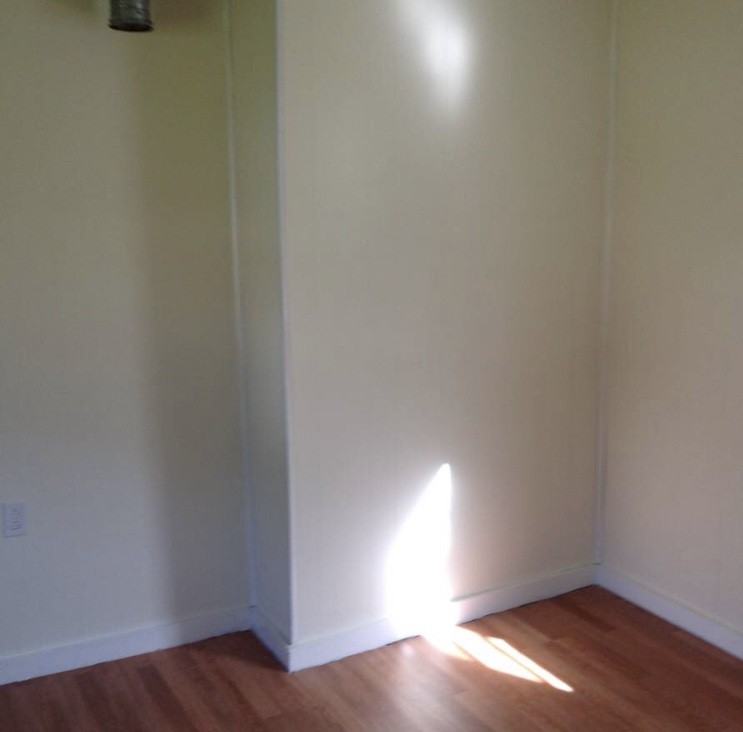 104 Duke St - Photo 2 of 7