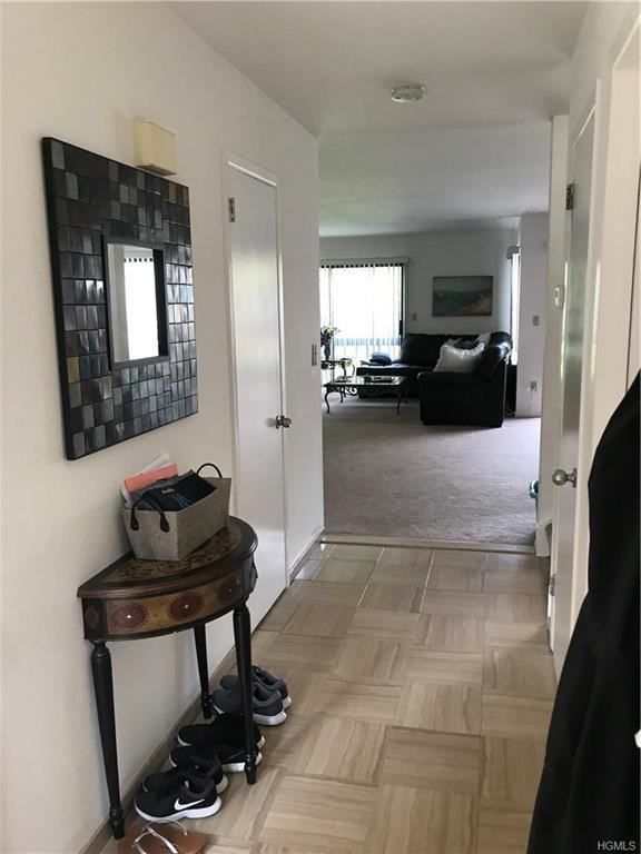 17 Rockhagen Rd - Photo 2 of 10