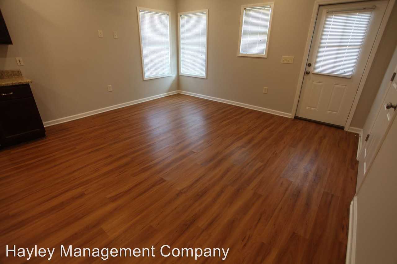 339 N College Street - Photo 3 of 14