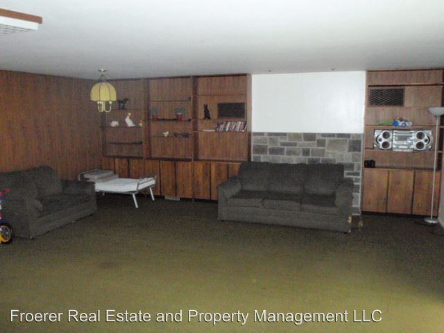 4273 Taylor Ave - Photo 3 of 12