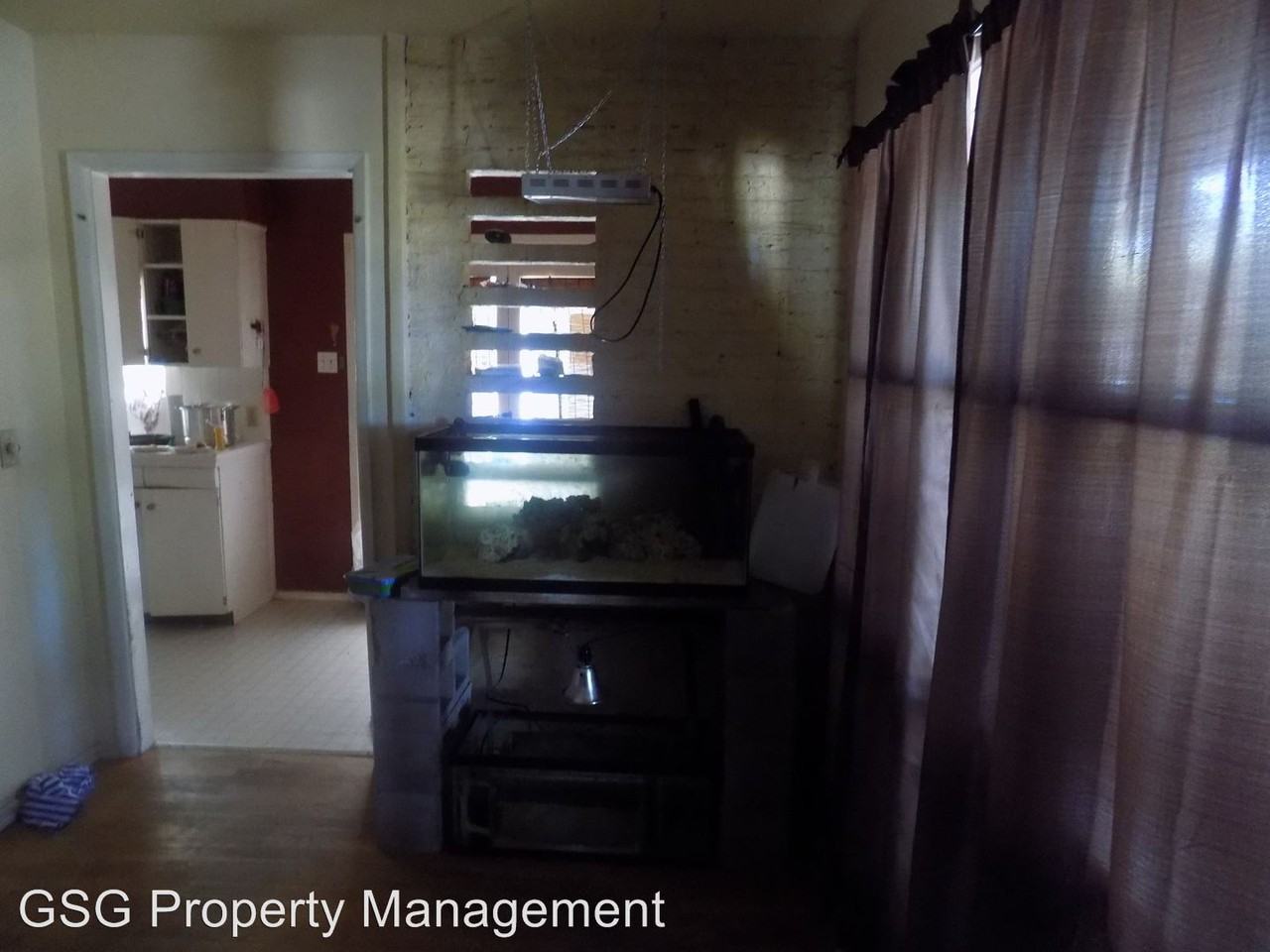 226 W Glenview Dr - Photo 2 of 11