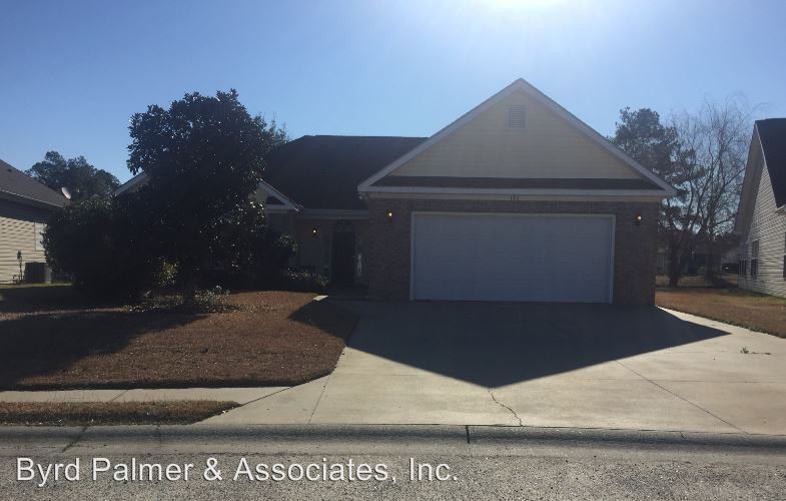 182 Jessica Lakes Dr, Conway, SC 29526 3 Bedroom House for 1,325/month