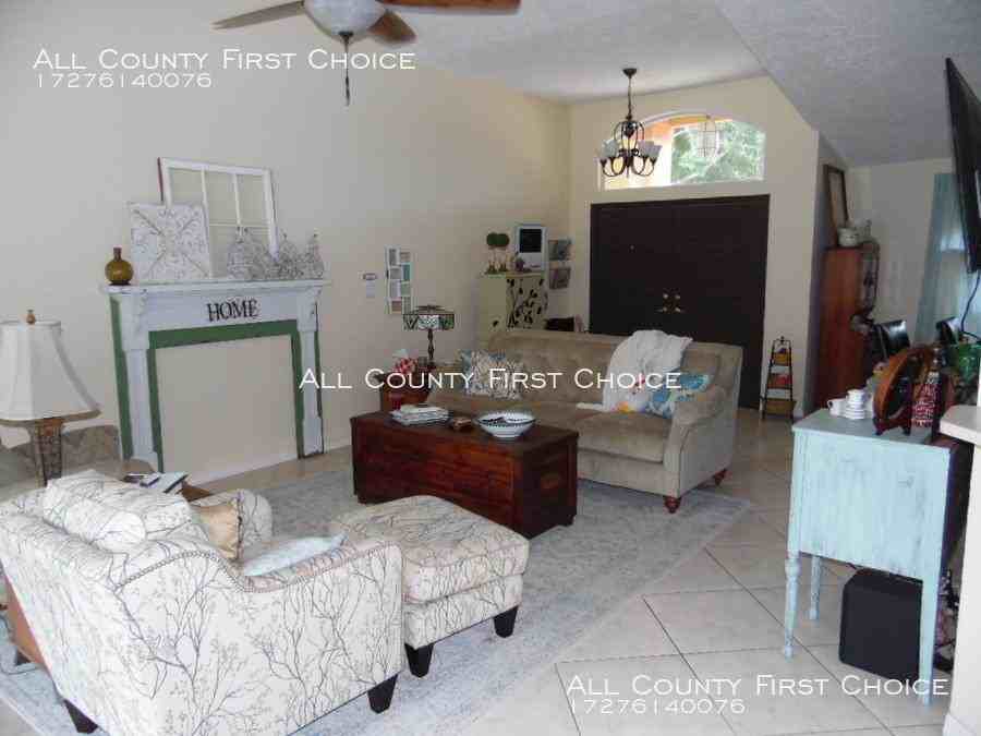 721 Brittany Park Blvd - Photo 2 of 18