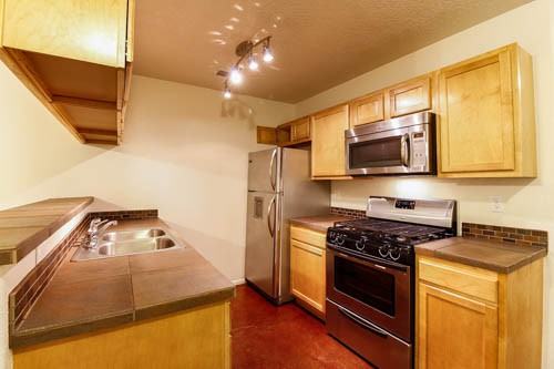 501 Madison Pl Se - Photo 5 of 26