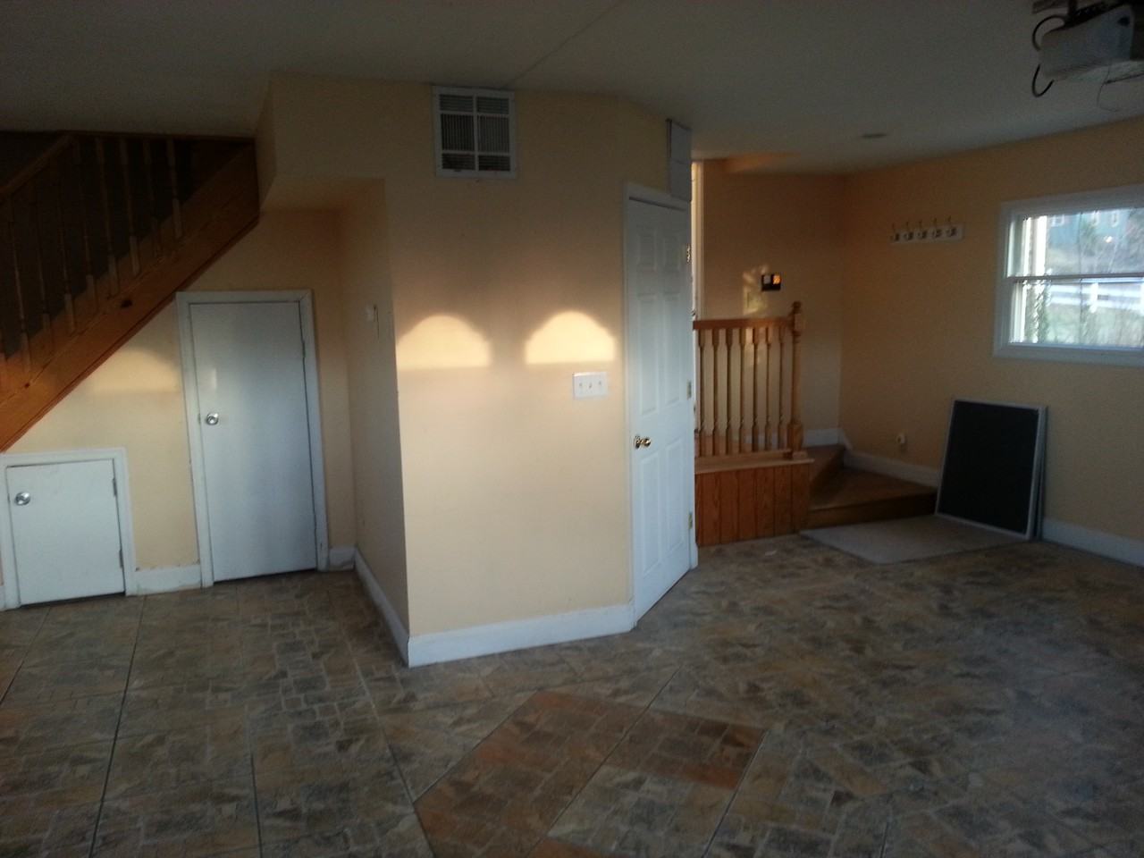 10221 Rainbow Rd - Photo 7 of 23