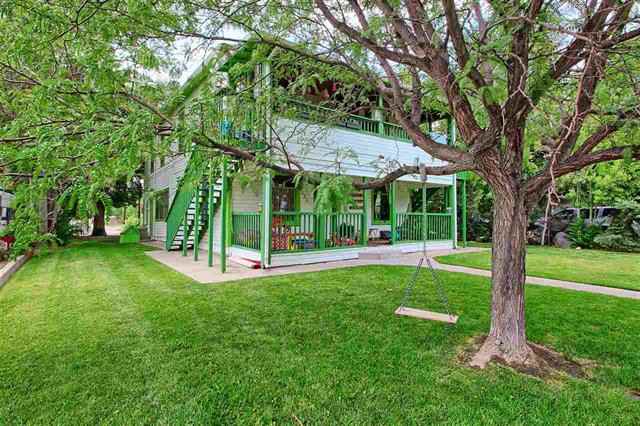 220 S Bower Ave - Photo 3 of 11