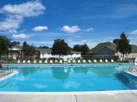 148 Greystone Ln - Photo 3 of 28