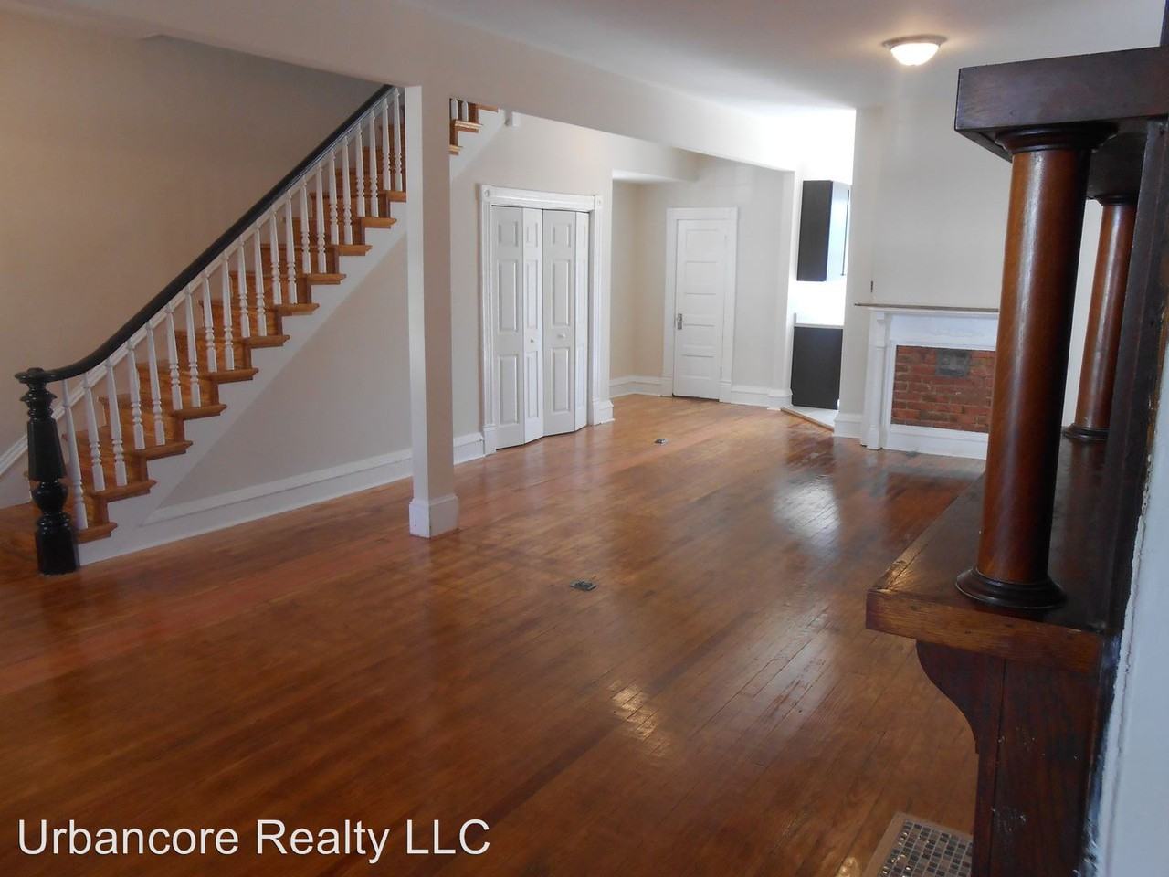 707 N 33rd St - Photo 3 of 8