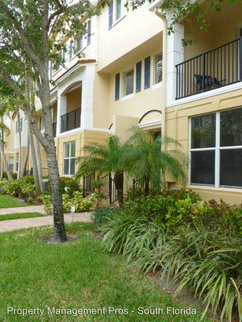 2865 S. Oasis Drive - Photo 2 of 50