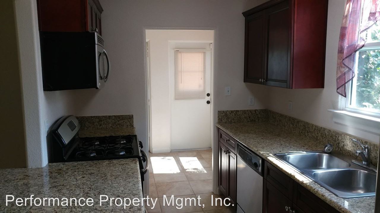 1043 E Vassar Ave - Photo 2 of 20