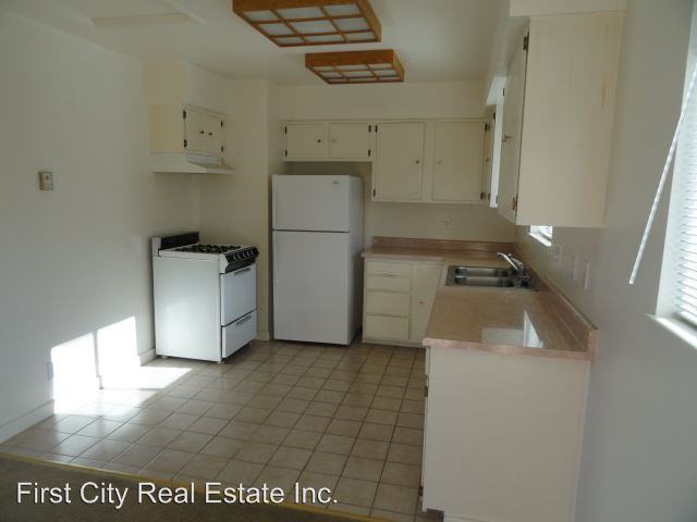724 - 728 1/2 Taylor Street - Photo 2 of 3