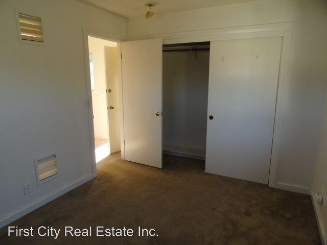 724 - 728 1/2 Taylor Street - Photo 3 of 3