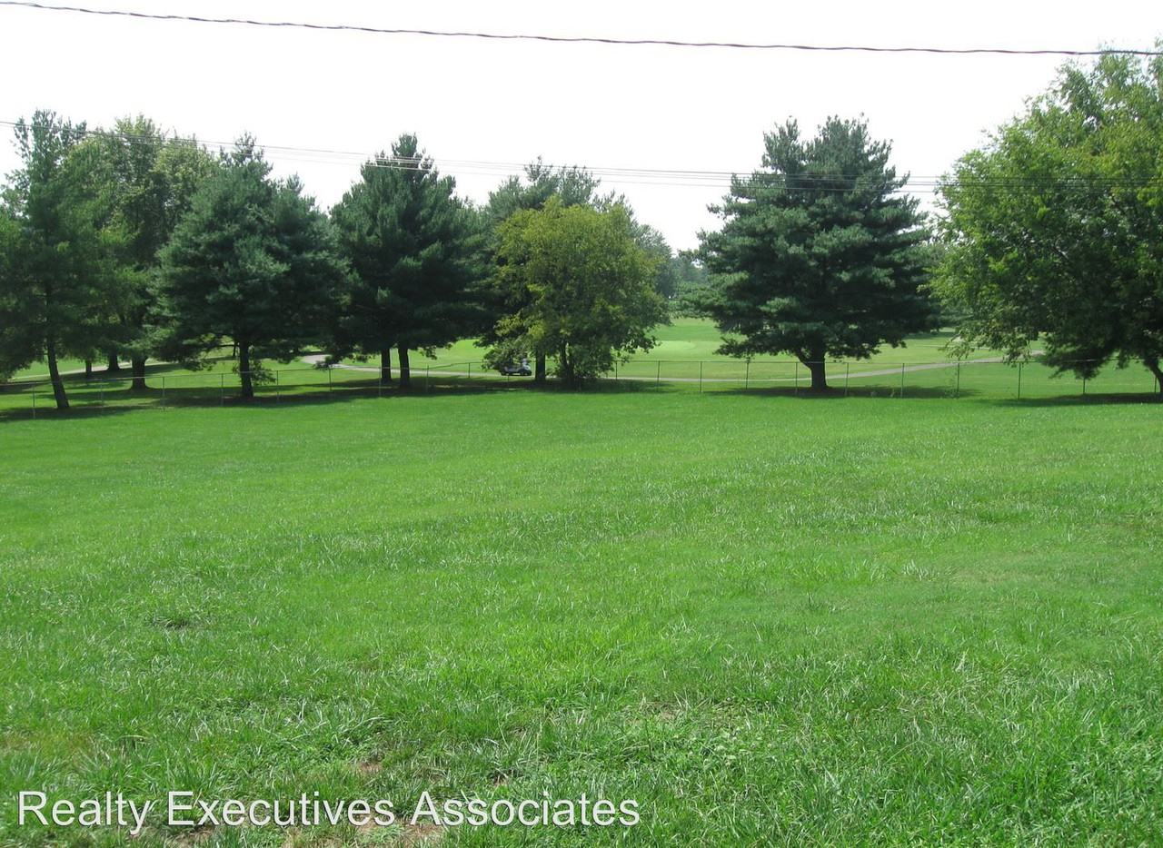 453 Pine Lakes Ln - Photo 2 of 20
