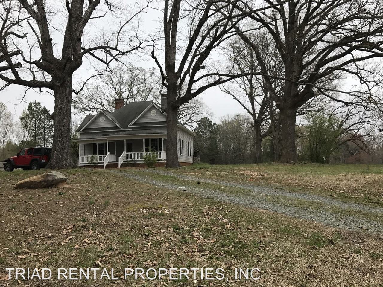 4905 NC-42 - Photo 2 of 16