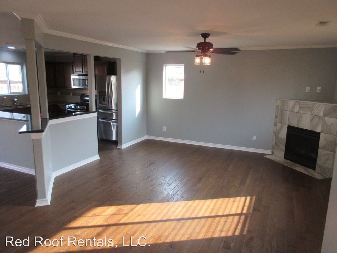 10009 Greenbrier Ct SE - Photo 2 of 8