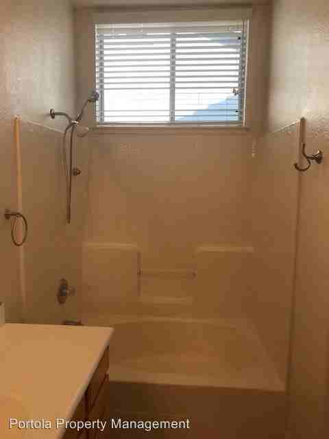 587 Skypark Dr - Photo 2 of 16