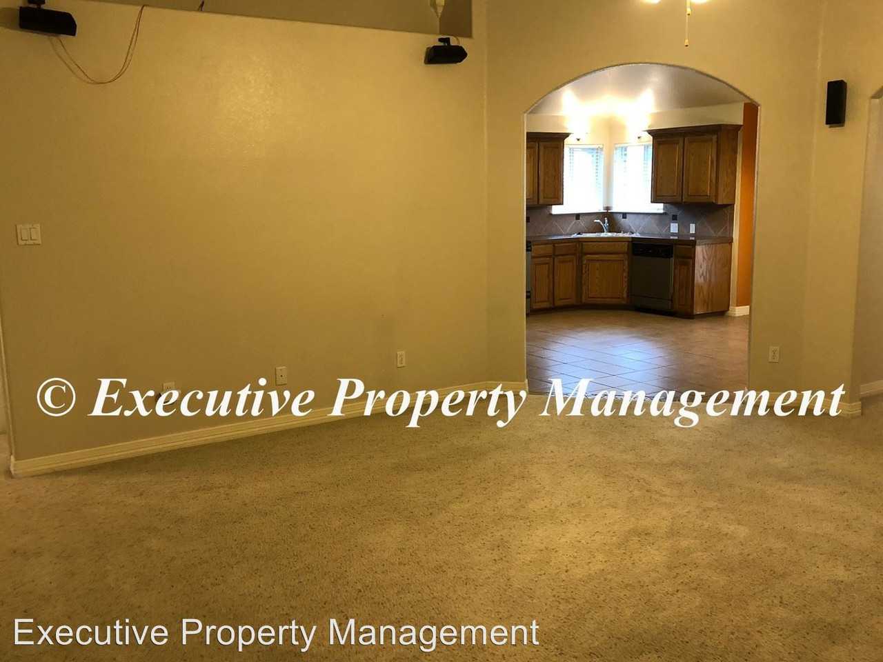 100 Bobcat Cir - Photo 3 of 18