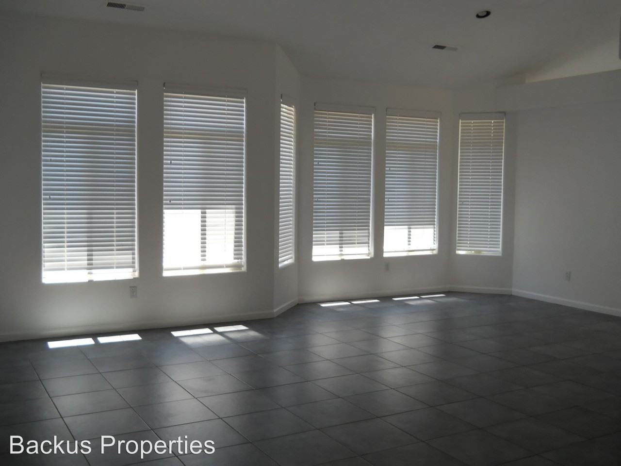 17612 River Run Rd - Photo 2 of 21