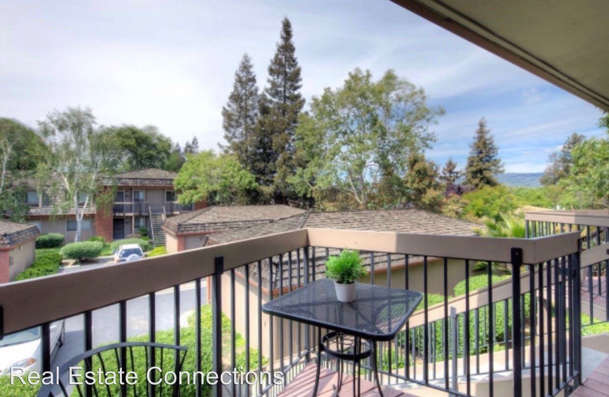 3280 Shadow Park Pl - Photo 2 of 7