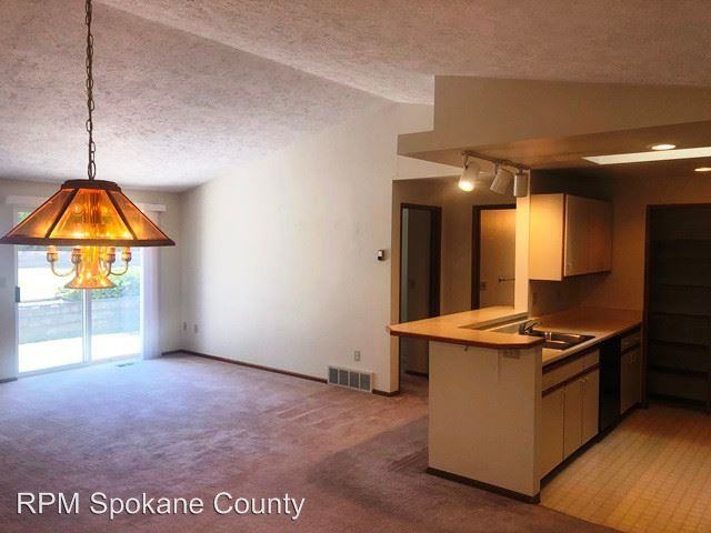 6304 N Assembly St - Photo 3 of 12