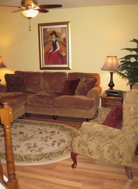 113 Weatherburn Dr - Photo 2 of 10