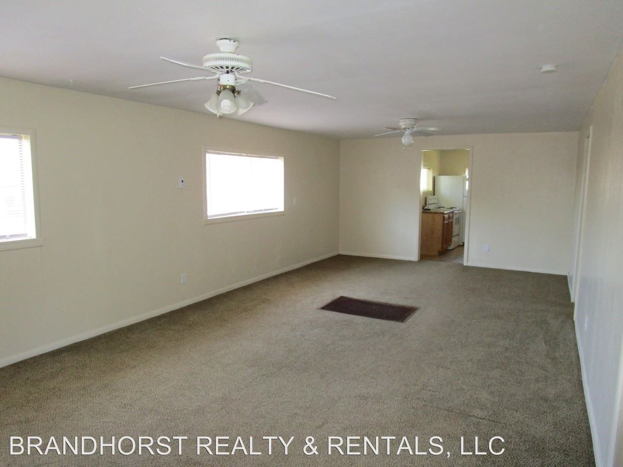 419 E 5th St - Photo 3 of 19