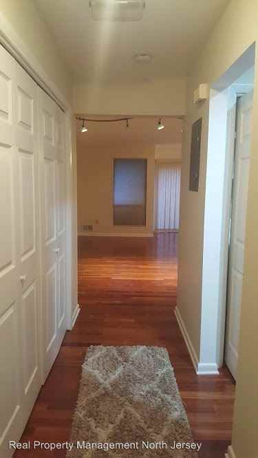 105 River Rd #A4 - Photo 2 of 9