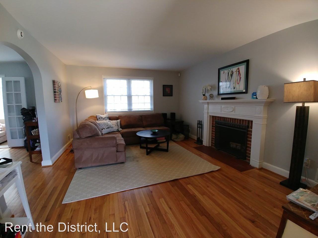 4839 Yuma St NW - Photo 3 of 24
