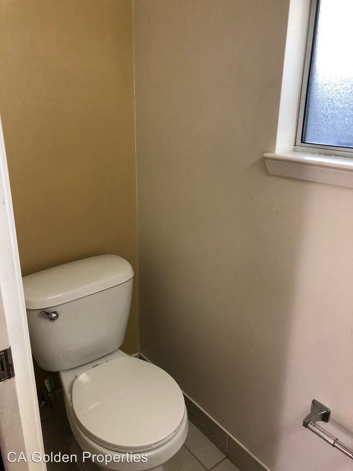 5610 Chestnut Common - Photo 3 of 20