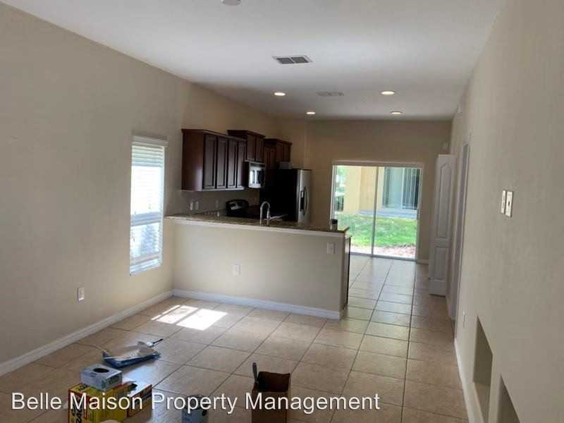 8526 Gablebend Dr - Photo 2 of 8