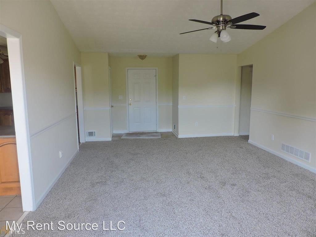 415 Kelly Rd - Photo 3 of 16