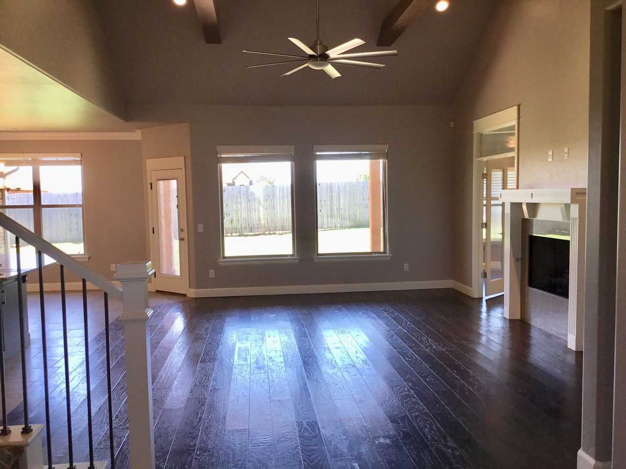 2248 East Thomas Terrace - Photo 3 of 44