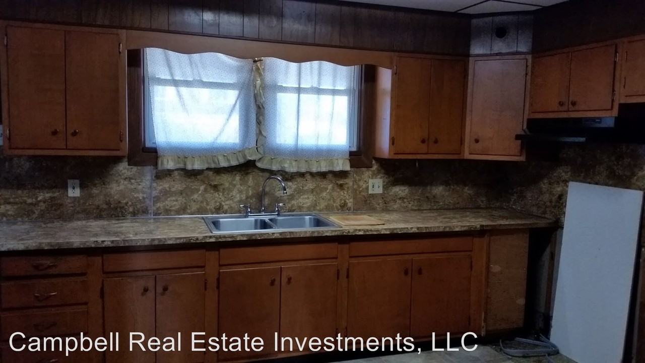 1223 Union Blvd - Photo 3 of 7