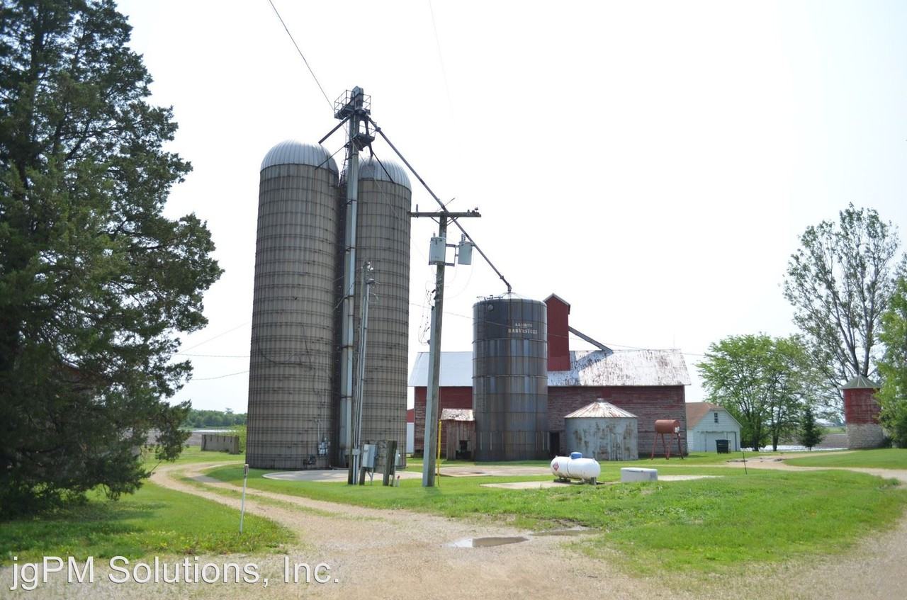 8S503 Sugar Grove Parkway - Photo 2 of 23