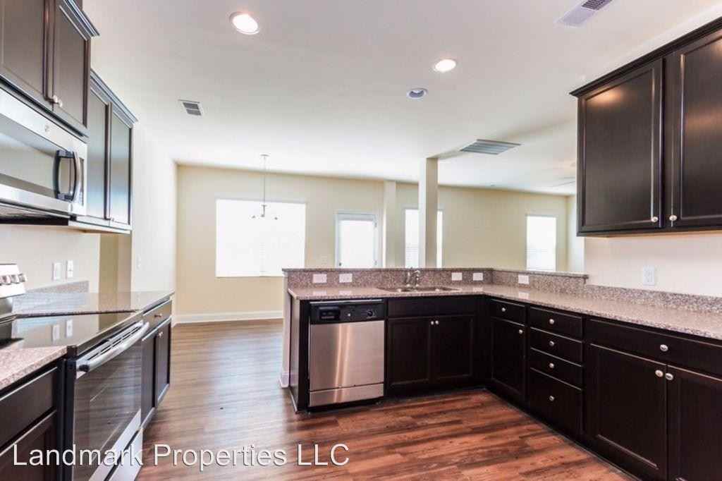 4908 Weber Ct - Photo 2 of 13