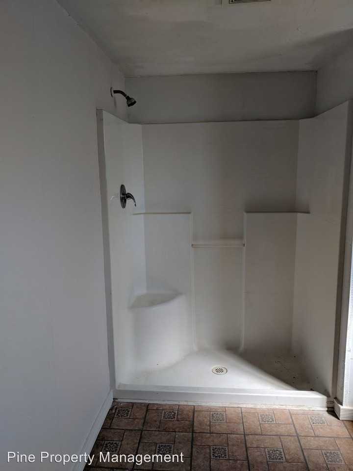 1720 Diamond St - Photo 3 of 21